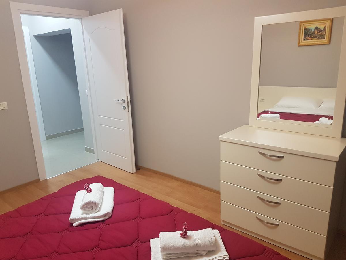 City Center Apartment Tirana Extérieur photo